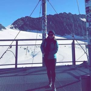 Meet your Posher, Beverly